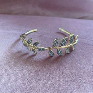 Stella & Dot Gold Leaf Bracelet with Silver Accents